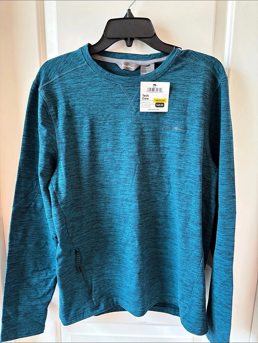Eddie Bauer Tech Crew Crewneck Top in Blue Size Medium